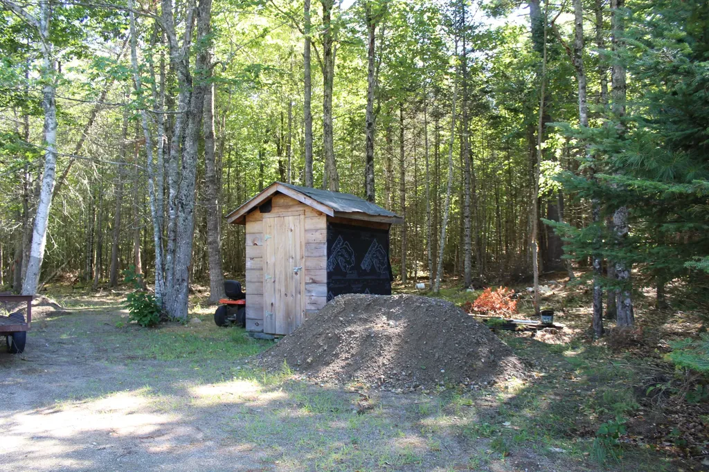 441 Lake Road Perry ME 04667