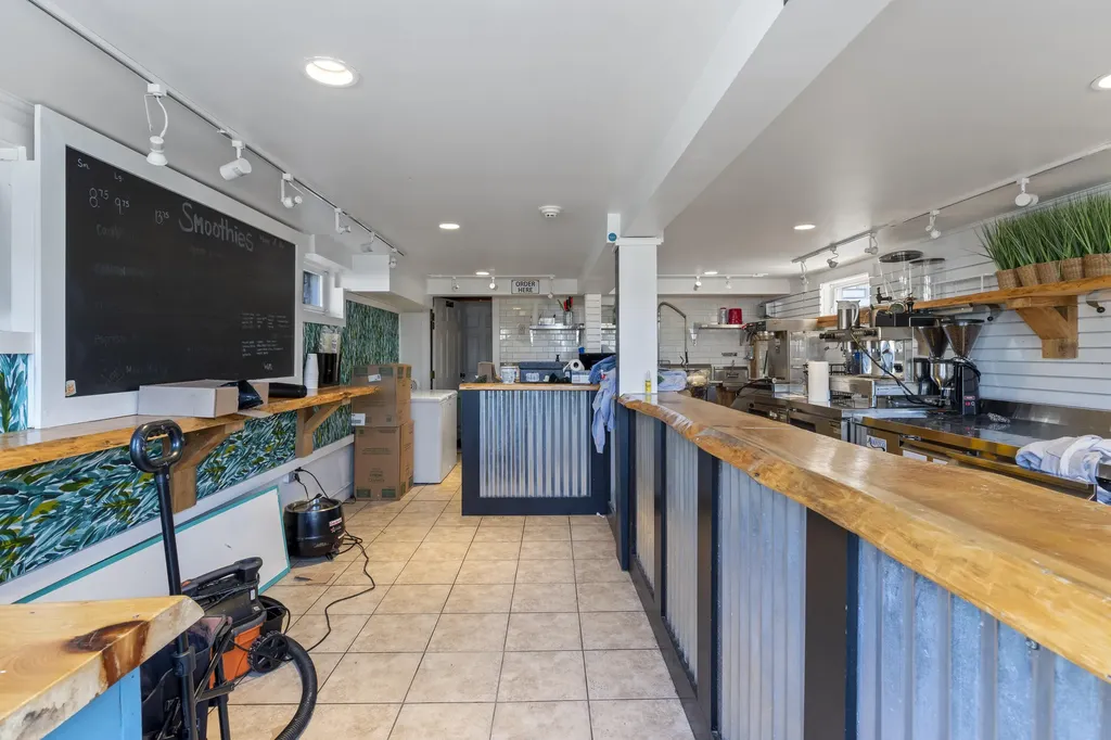 113115,117 Perkins Cove Road Ogunquit ME 03907