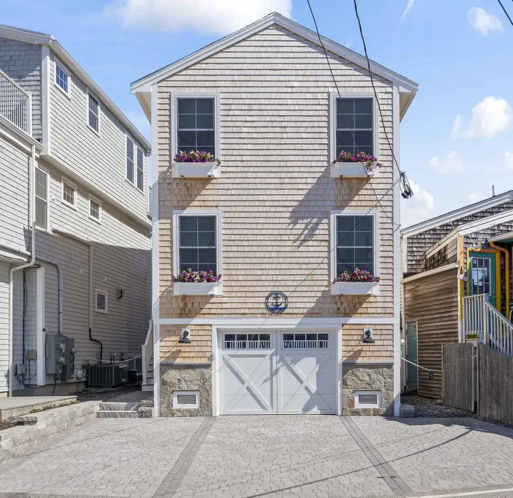 113115,117 Perkins Cove Road Ogunquit ME 03907