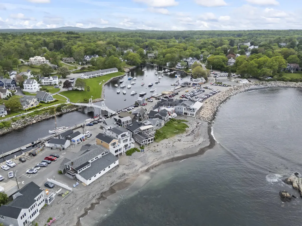 117 Perkins Cove Road Ogunquit ME 03907