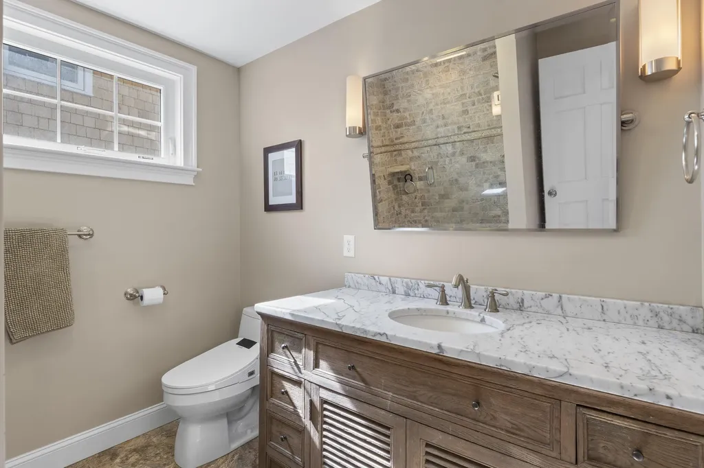115 Perkins Cove Road Ogunquit ME 03907