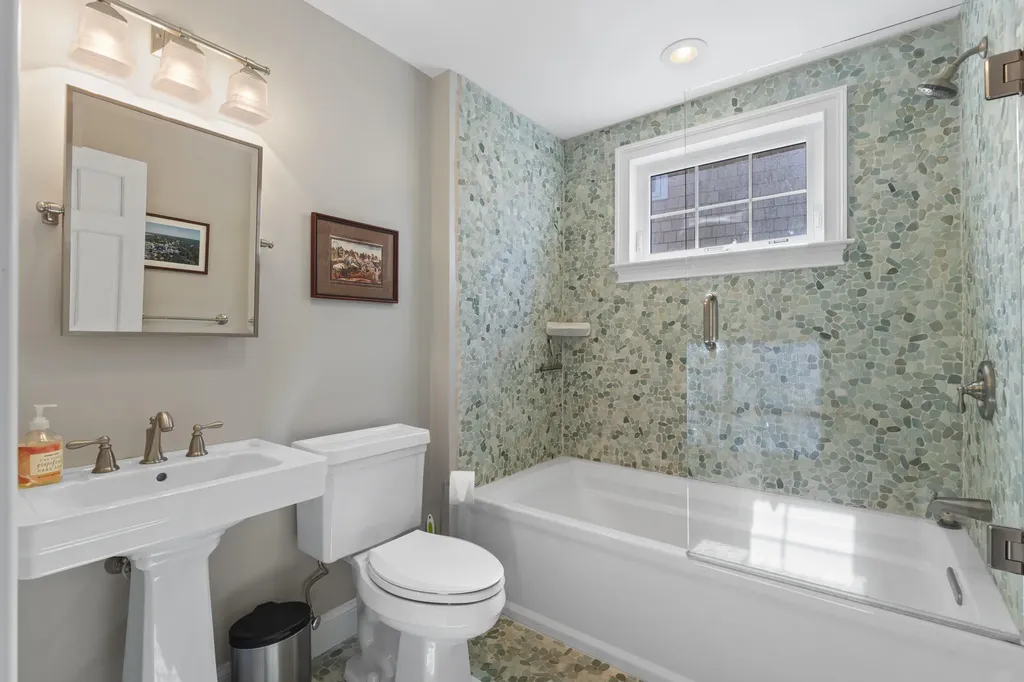115 Perkins Cove Road Ogunquit ME 03907