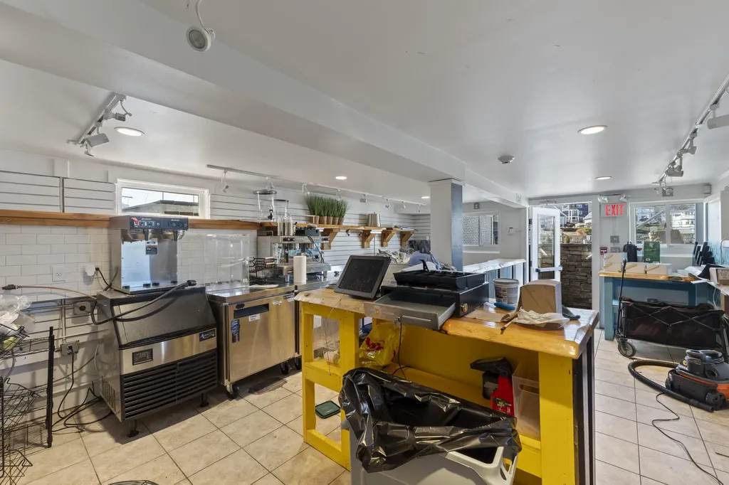 115 Perkins Cove Road Ogunquit ME 03907