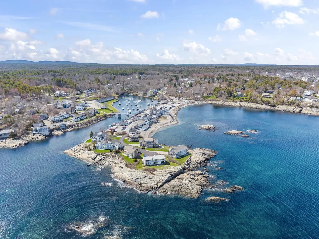 115 Perkins Cove Road Ogunquit ME 03907