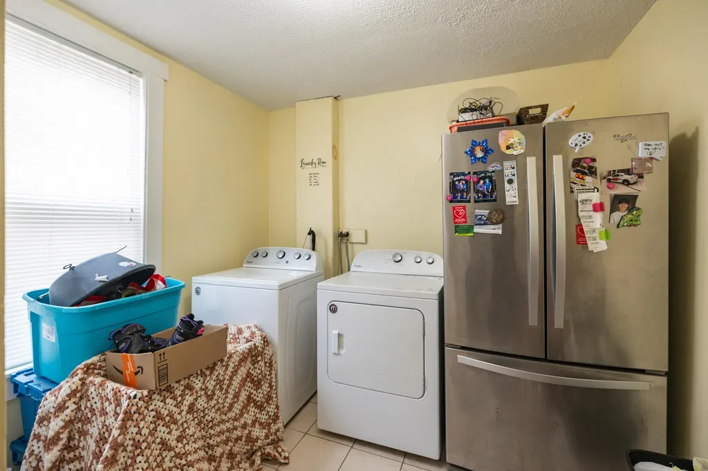 19 Granite Street Auburn ME 04210