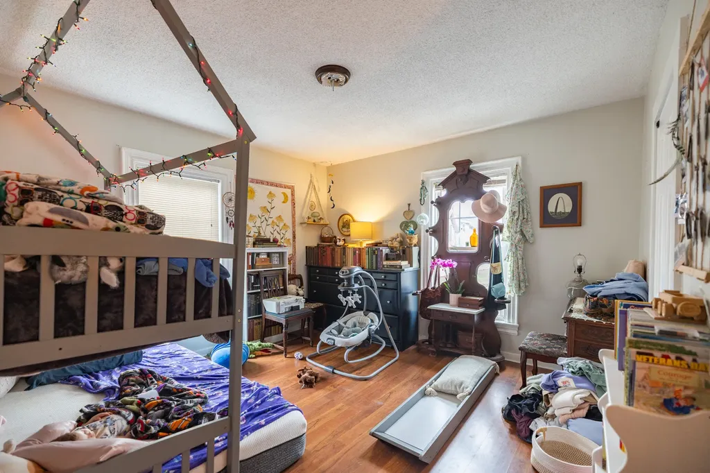 19 Granite Street Auburn ME 04210