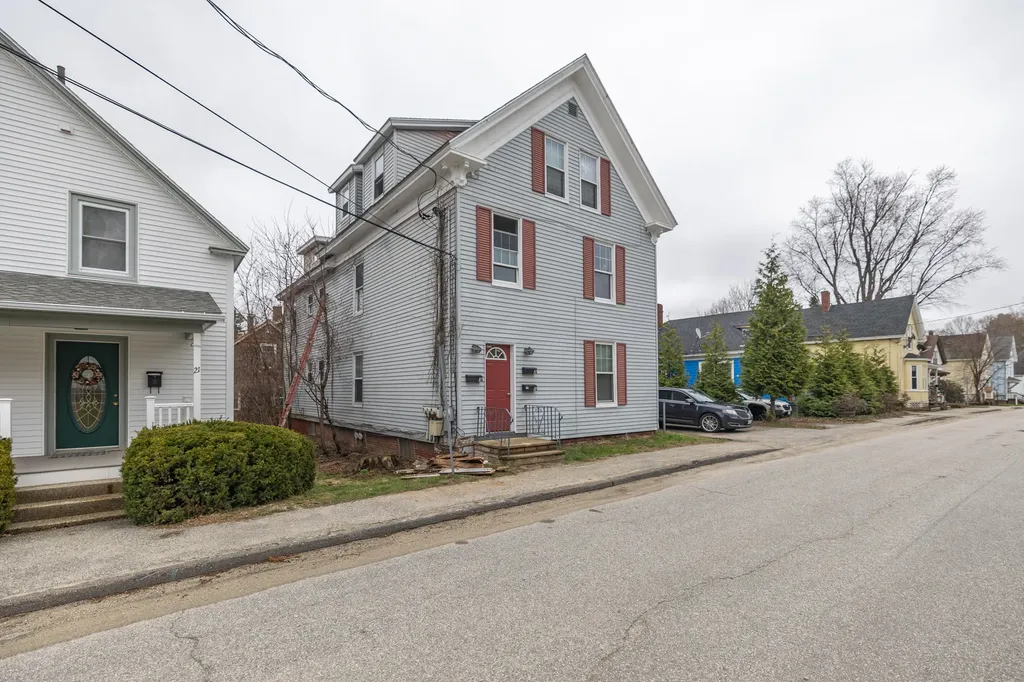 19 Granite Street Auburn ME 04210