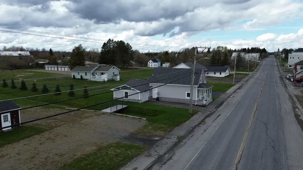 456 Main Road Bridgewater ME 04735
