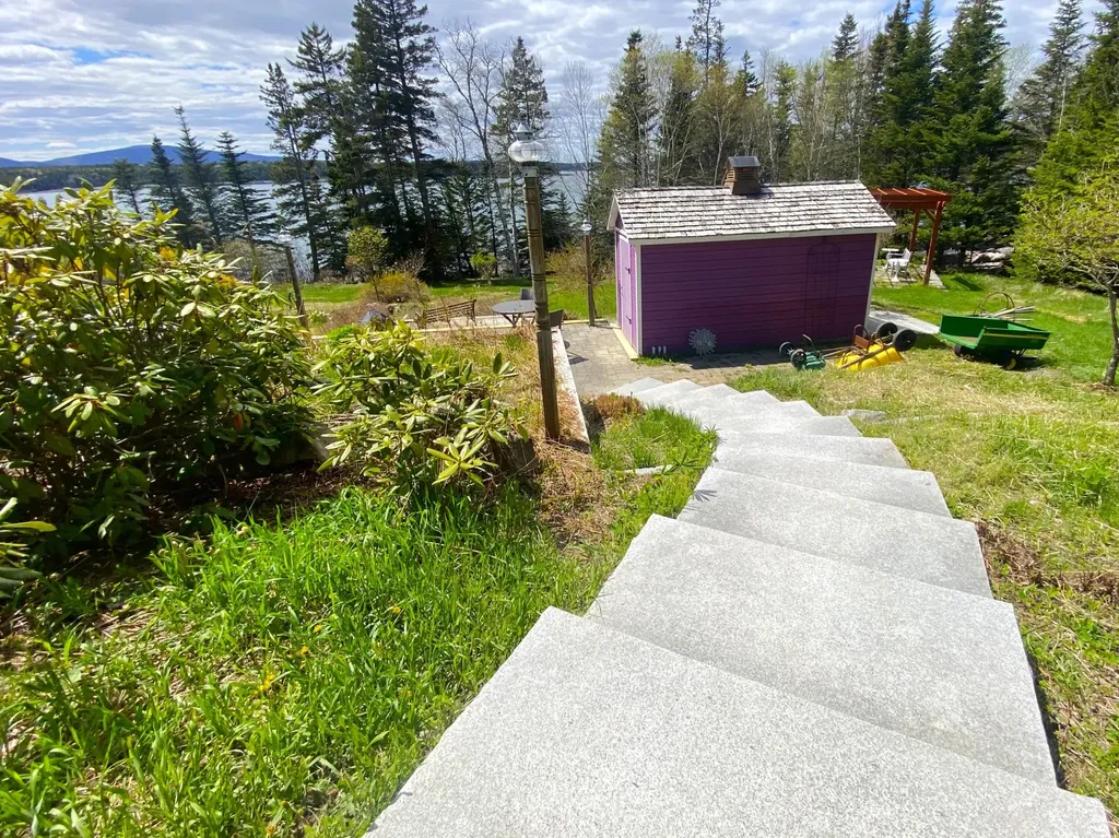 29 Loons Call Winter Harbor ME 04693