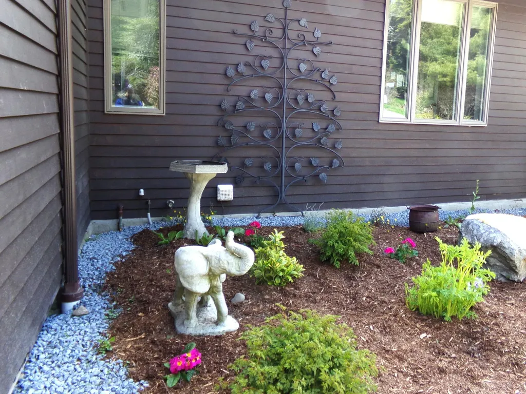 29 Loons Call Winter Harbor ME 04693