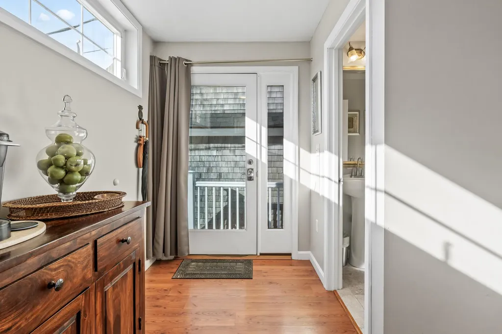 113 Perkins Cove Road Ogunquit ME 03907