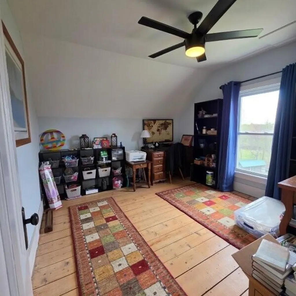 866 Main Street Lincoln ME 04457