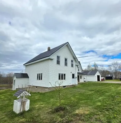 866 Main Street Lincoln ME 04457