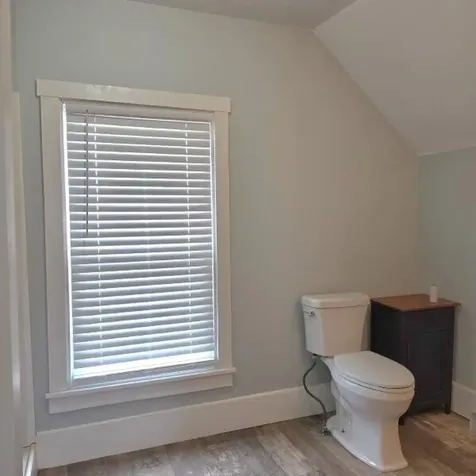 866 Main Street Lincoln ME 04457