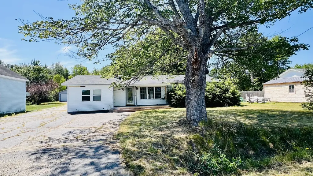 50 River Road Howland ME 04448