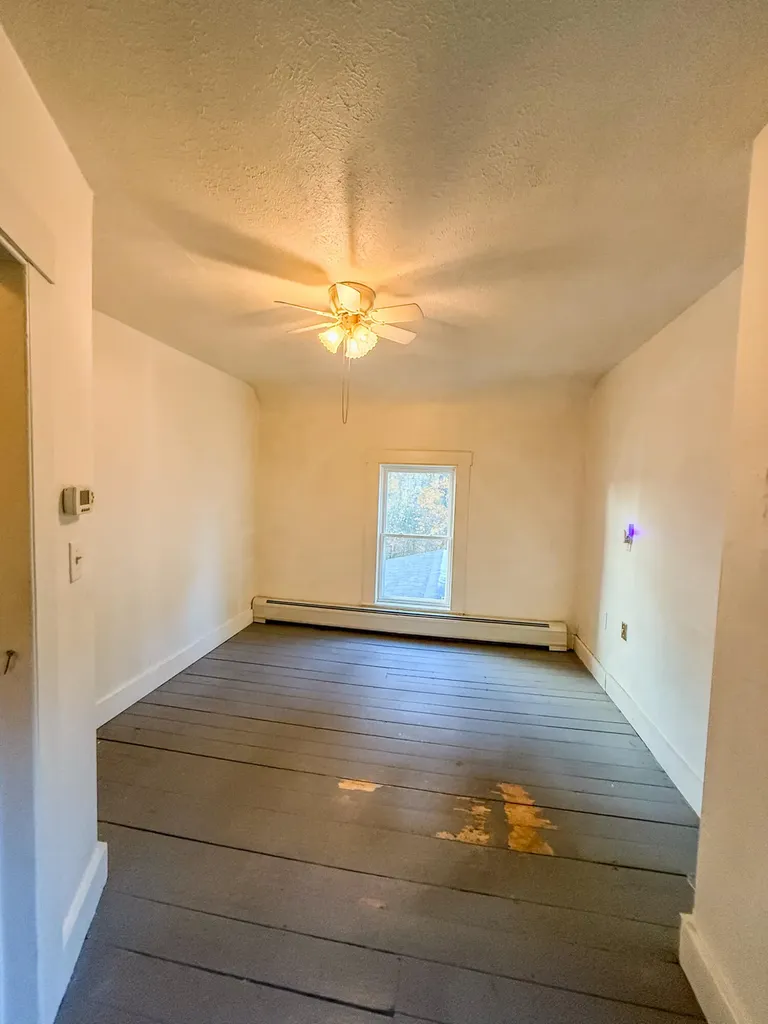 22 Bridge Street Milbridge ME 04658