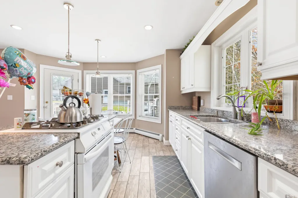 26 Harold Avenue Biddeford ME 04005