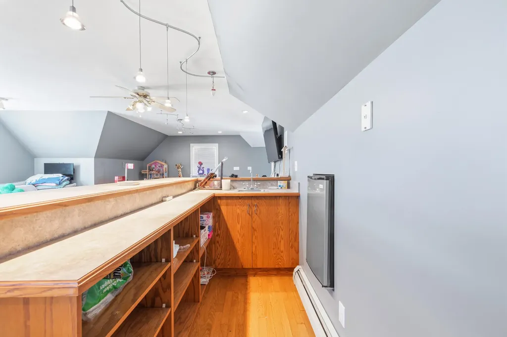 26 Harold Avenue Biddeford ME 04005