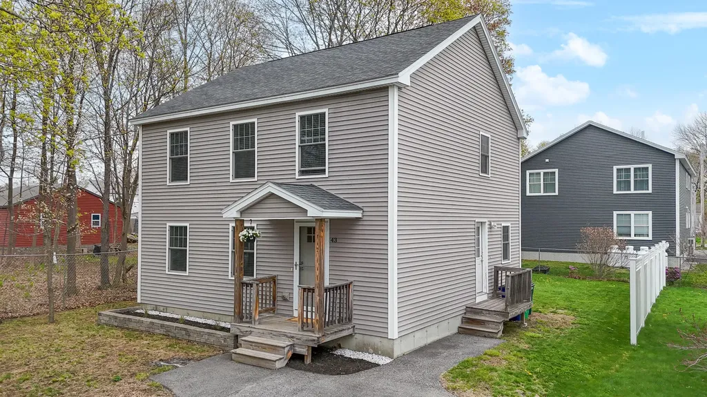 43 Kennard Street Westbrook ME 04092