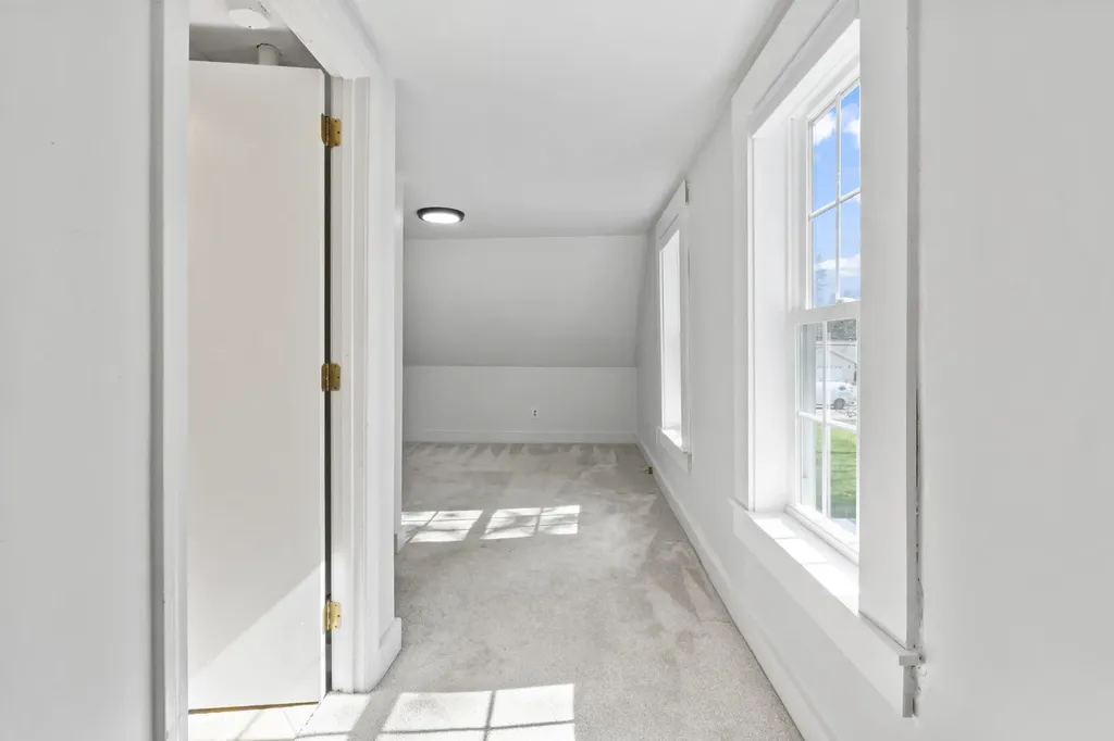 152 Mckeen Street Brunswick ME 04011