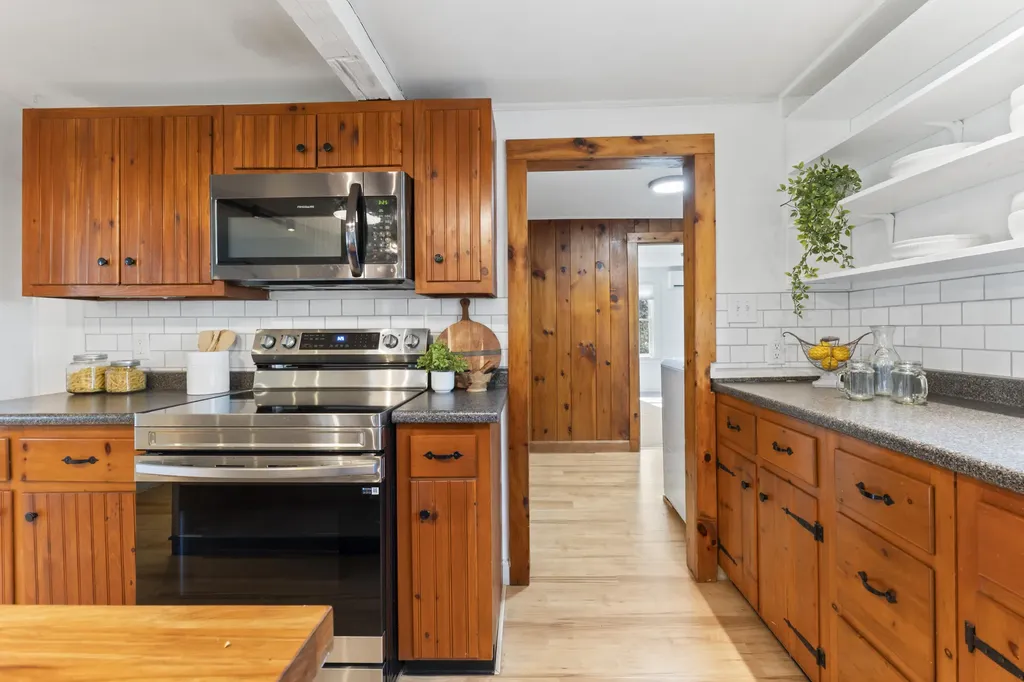 152 Mckeen Street Brunswick ME 04011