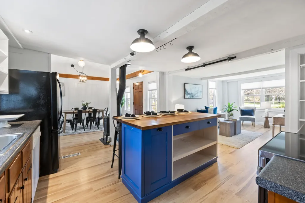 152 Mckeen Street Brunswick ME 04011