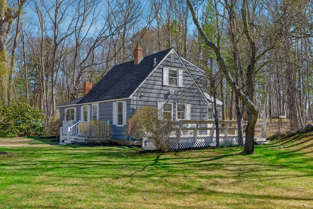 27 Mills Road Rear Kennebunkport ME 04046