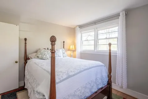 61 Bristol Road Damariscotta ME 04543