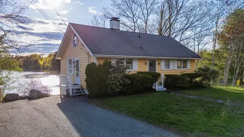 61 Bristol Road Damariscotta ME 04543
