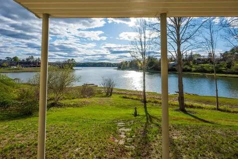 61 Bristol Road Damariscotta ME 04543
