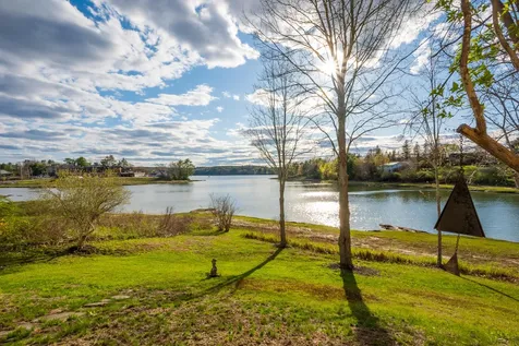 61 Bristol Road Damariscotta ME 04543