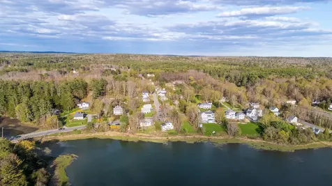 61 Bristol Road Damariscotta ME 04543