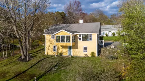 61 Bristol Road Damariscotta ME 04543