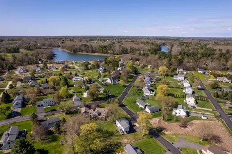 28 Orchard Farm Road York ME 03909