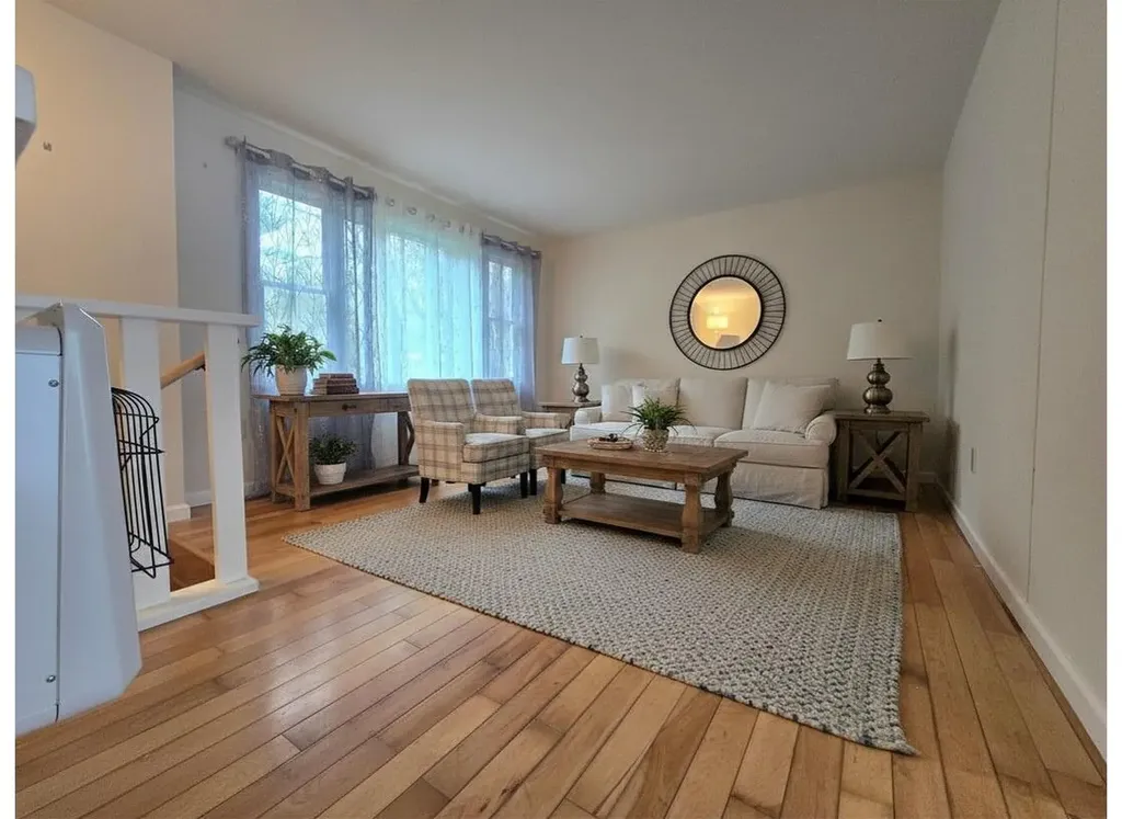 20 Ruth Avenue Hampden ME 04444