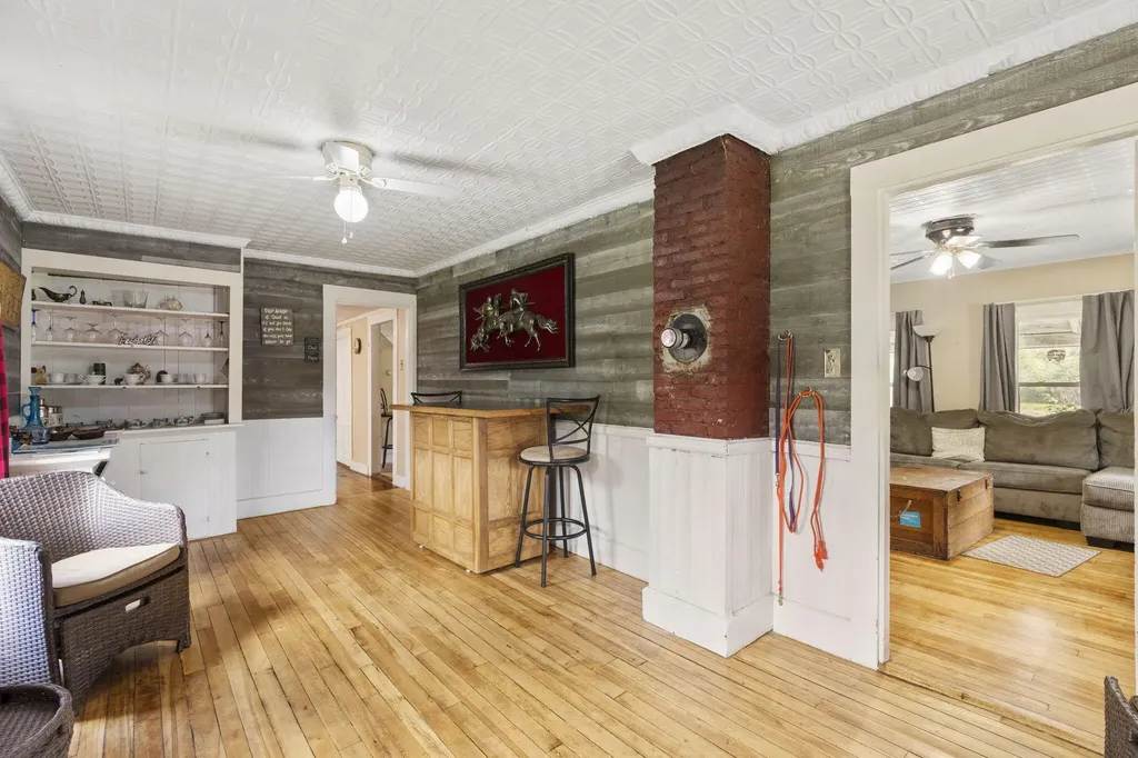8 Cross Street Andover ME 04216