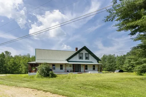 8 Cross Street Andover ME 04216