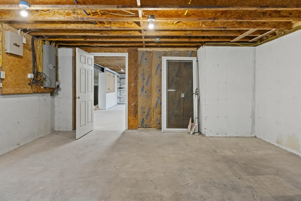 86 Ross Road Old Orchard Beach ME 04064