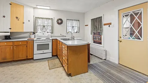1088 South Street Dover-foxcroft ME 04426