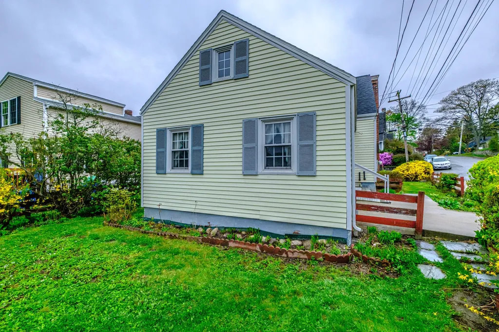 129 Revere Street Portland ME 04103