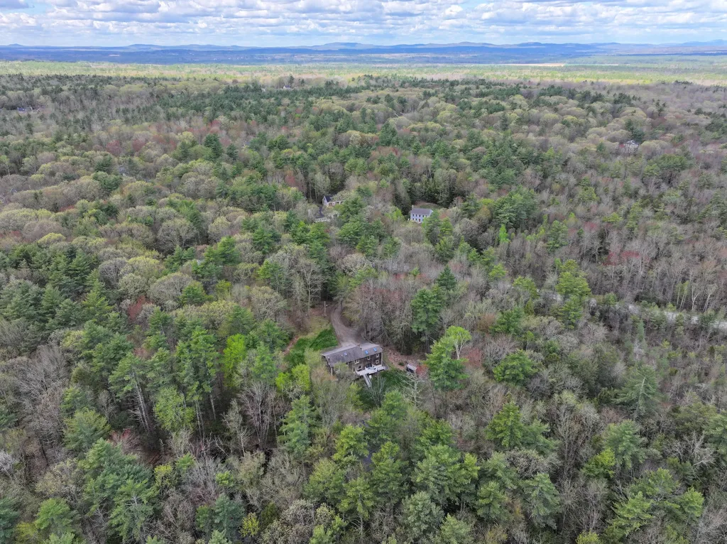 16 Buttonwood Drive Berwick ME 03901