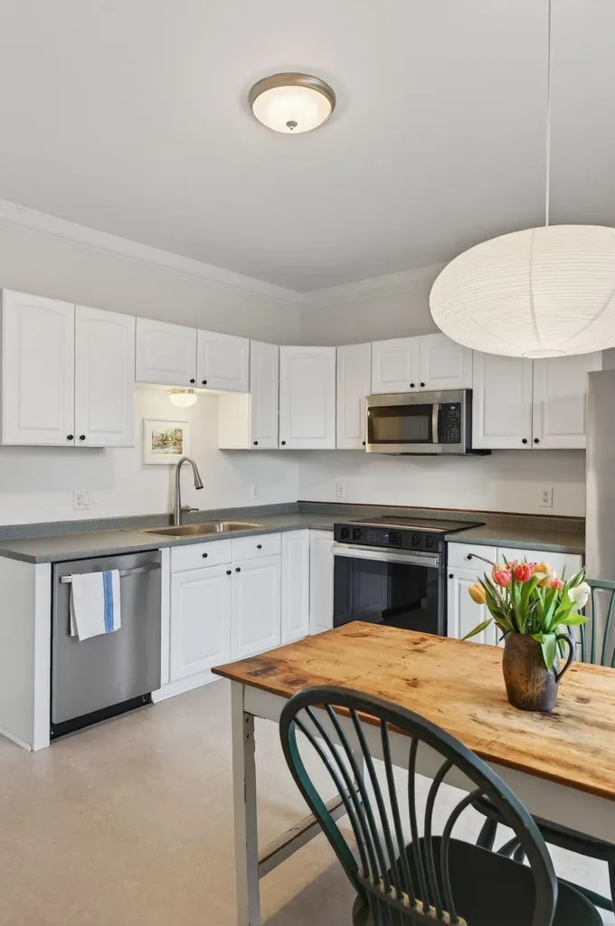 105 Clark Street Portland ME 04102