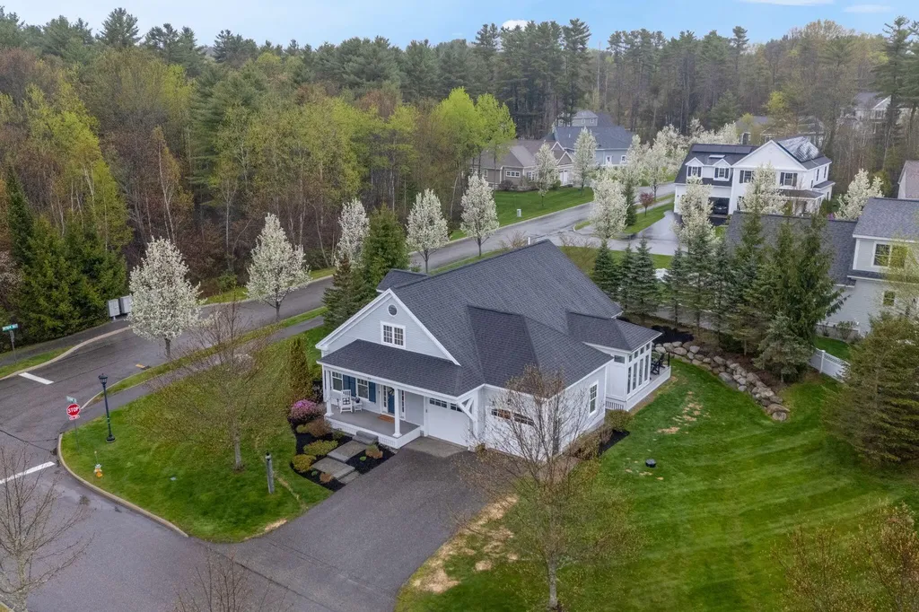 63 Drowne Road Cumberland ME 04021