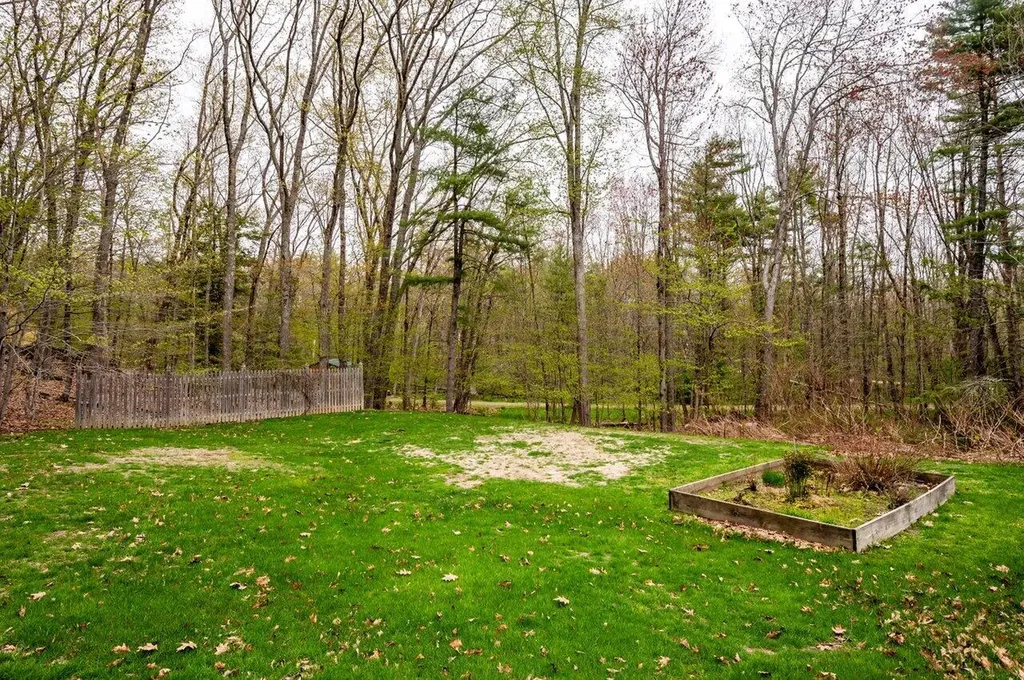 86 Josiah Norton Road York ME 03902
