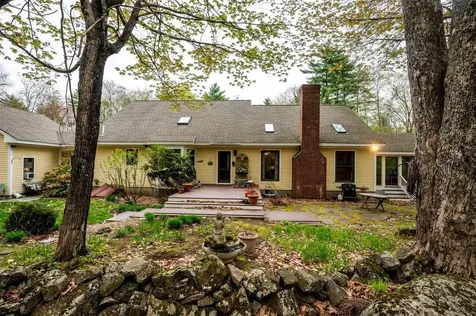 86 Josiah Norton Road York ME 03902