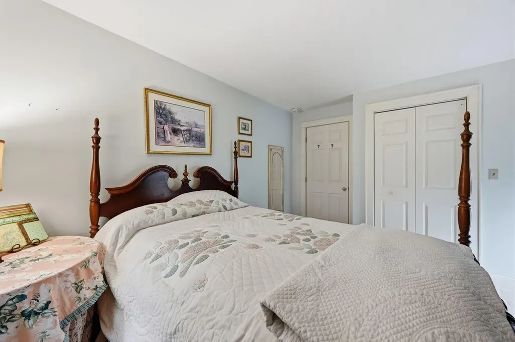 86 Josiah Norton Road York ME 03902
