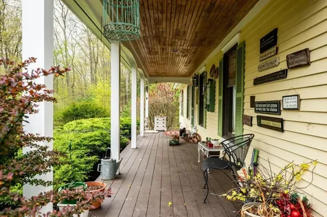 86 Josiah Norton Road York ME 03902
