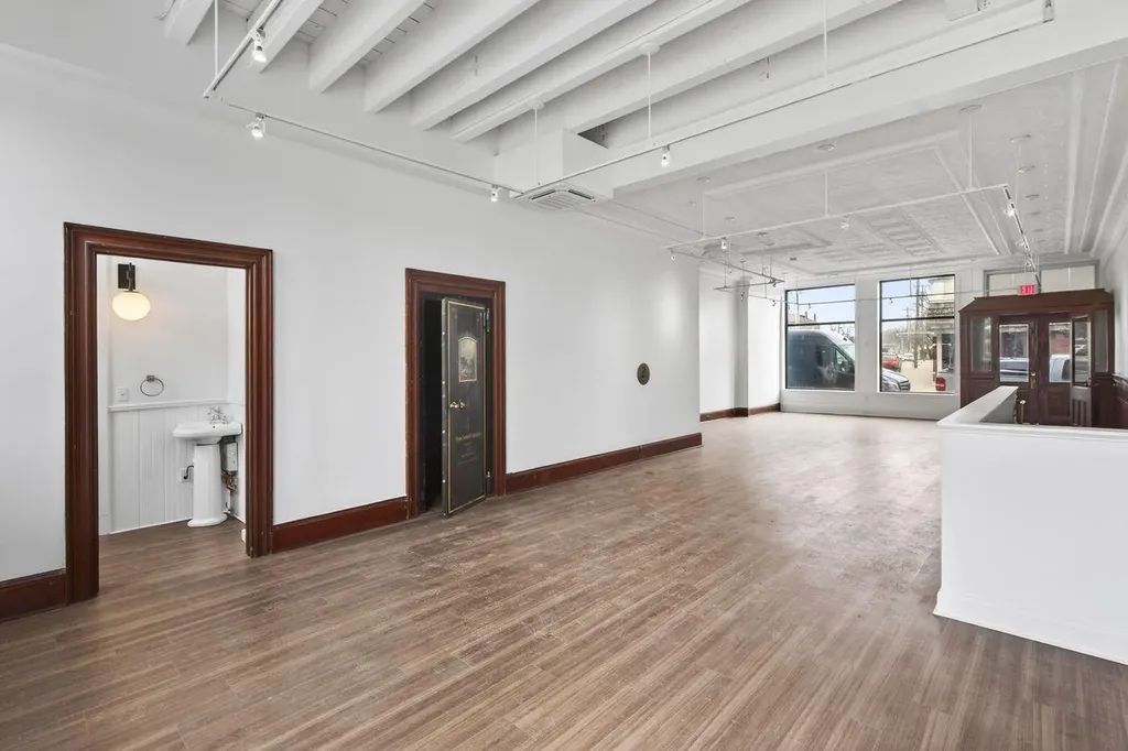 429 Main Street Rockland ME 04841