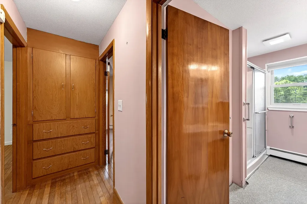 897 Riverside Drive Augusta ME 04330