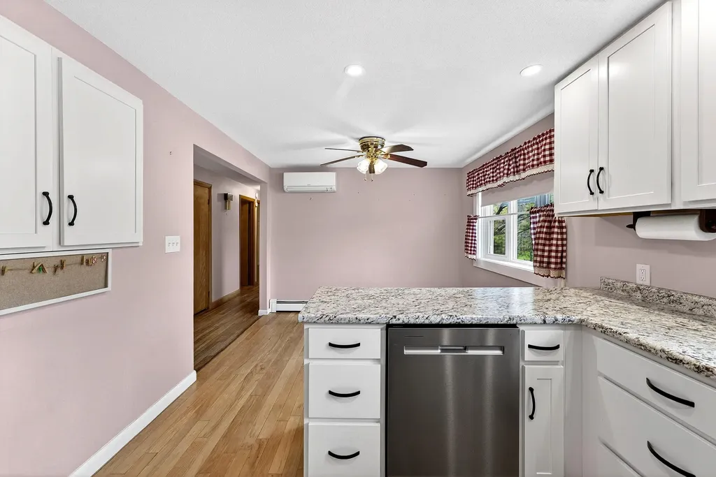 897 Riverside Drive Augusta ME 04330